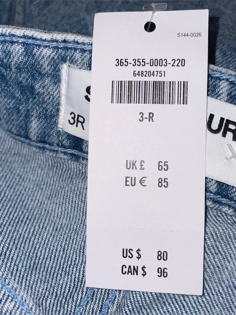 Social Tourist 3R Light Wash Distressed Classic Jeans NWT - Picture 6 of 6